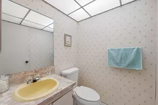 519 Burgundy K, Delray Beach, FL 33484 - Photo 15