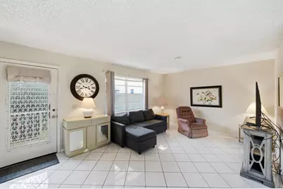 519 Burgundy K, Delray Beach, FL 33484 - Photo 5