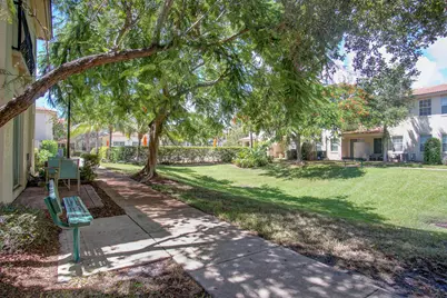 1020 E Longport Circle #F2, Delray Beach, FL 33444 - Photo 23