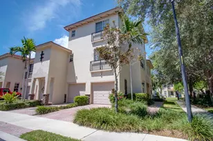 1020 E Longport Cir, Delray Beach, FL 33444 - Photo 1