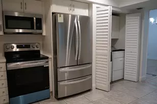 7091 W Sunrise Blvd, Plantation, FL 33313 - Photo 7