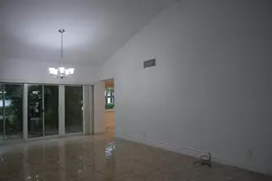 7091 W Sunrise Blvd, Plantation, FL 33313 - Photo 11