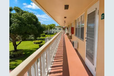 67 Camden C, West Palm Beach, FL 33417 - Photo 3