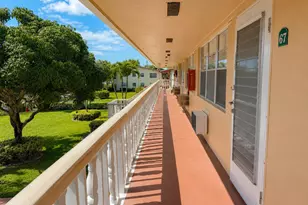 67 Camden C, West Palm Beach, FL 33417 - Photo 3