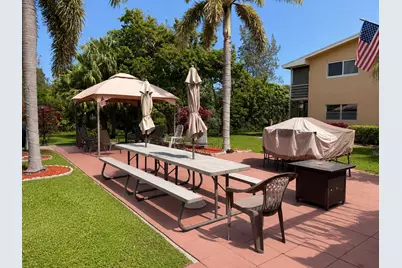 67 Camden C, West Palm Beach, FL 33417 - Photo 21