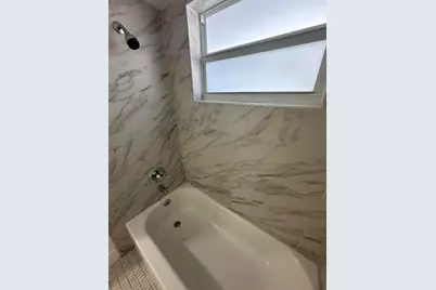 1660 NE 191st Street #404-1, Miami, FL 33179 - Photo 3