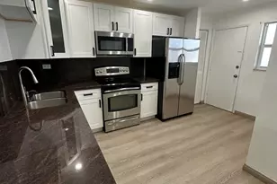 1660 NE 191st St, Miami, FL 33179 - Photo 13