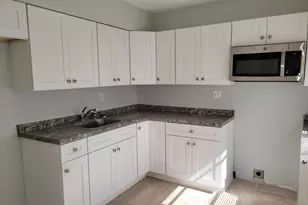 651 NE 46 Th, Oakland Park, FL 33334 - Photo 1
