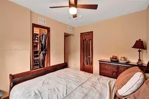 4808 Queen Palm Ln, Tamarac, FL 33319 - Photo 5