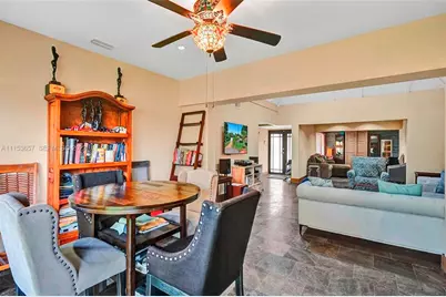 4808 Queen Palm Lane, Tamarac, FL 33319 - Photo 19