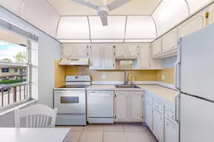 7360 NW 1st St, Margate, FL 33063 - Photo 9