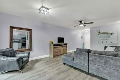 3300 Commodore Court, West Palm Beach, FL 33411 - Photo 7