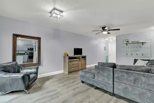 3300 Commodore Ct, West Palm Beach, FL 33411 - Photo 7