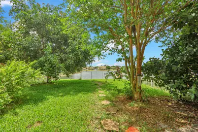 3300 Commodore Court, West Palm Beach, FL 33411 - Photo 29
