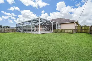 581 SW Grove Ave, Port Saint Lucie, FL 34983 - Photo 37