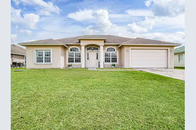 581 SW Grove Avenue, Port Saint Lucie, FL 34983 - Photo 3