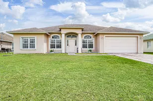 581 SW Grove Ave, Port Saint Lucie, FL 34983 - Photo 3