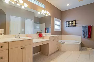 581 SW Grove Ave, Port Saint Lucie, FL 34983 - Photo 21