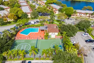 8858 NW 48th St, Sunrise, FL 33351 - Photo 35
