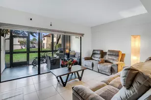 8858 NW 48th St, Sunrise, FL 33351 - Photo 11