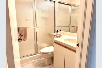 5878 Parkwalk Circle W, Boynton Beach, FL 33472 - Photo 21