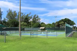 5878 Parkwalk Cir W, Boynton Beach, FL 33472 - Photo 43