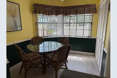 5878 Parkwalk Circle W, Boynton Beach, FL 33472 - Photo 13