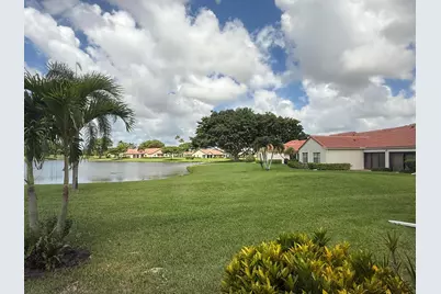 5878 Parkwalk Circle W, Boynton Beach, FL 33472 - Photo 23