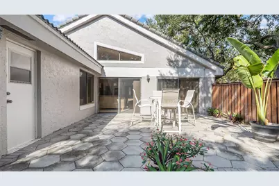 1867 NW 99th Avenue, Plantation, FL 33322 - Photo 37