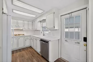 7102 SE Bluebird Cir, Hobe Sound, FL 33455 - Photo 13