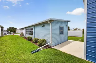 7102 SE Bluebird Cir, Hobe Sound, FL 33455 - Photo 47
