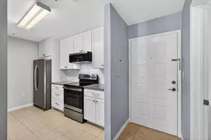 1203 Town Center Dr Dr, Jupiter, FL 33458 - Photo 7
