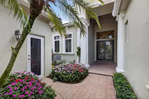 160 Viera Dr, Palm Beach Gardens, FL 33418 - Photo 7