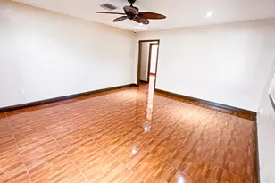 12255 NW Miami Ct, North Miami, FL 33168 - Photo 15