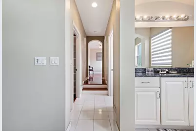 658 Cresta Circle, West Palm Beach, FL 33413 - Photo 37
