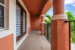 658 Cresta Cir, West Palm Beach, FL 33413 - Photo 21