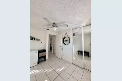 10079 Yeoman Lane, Royal Palm Beach, FL 33411 - Photo 23