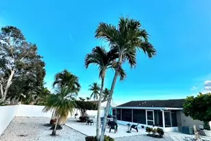 10079 Yeoman Ln, Royal Palm Beach, FL 33411 - Photo 31