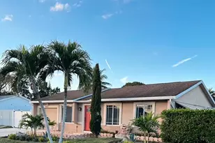 10079 Yeoman Ln, Royal Palm Beach, FL 33411 - Photo 3
