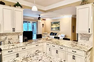 598 NW Waverly Circle S, Port Saint Lucie, FL 34983 - Photo 11
