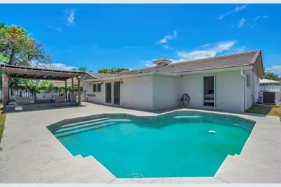 2298 NE 2nd Avenue, Boca Raton, FL 33431 - Photo 39