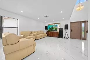 2340 Fairmont Ave, Miramar, FL 33025 - Photo 5