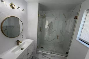 160 SE 15th Ave, Pompano Beach, FL 33060 - Photo 11