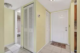 10444 NW 30th Ct, Sunrise, FL 33322 - Photo 5