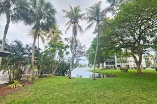 9235 Lagoon Pl, Davie, FL 33324 - Photo 33