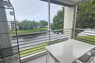 9235 Lagoon Pl, Davie, FL 33324 - Photo 29