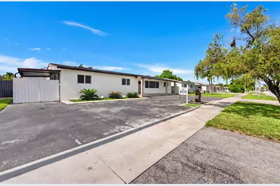 10040 SW 32nd Street, Miami, FL 33165 - Photo 3