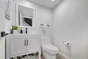 227 NW 45th Ave, Deerfield Beach, FL 33442 - Photo 17
