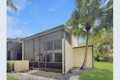227 NW 45th Avenue, Deerfield Beach, FL 33442 - Photo 3