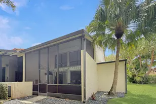 227 NW 45th Ave, Deerfield Beach, FL 33442 - Photo 3